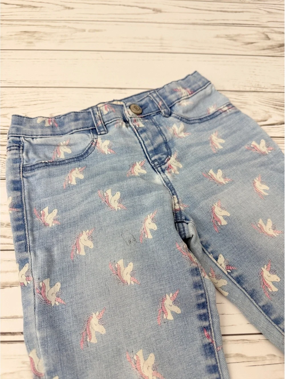 OshKosh Girls Size 7 Light Wash Unicorn Print Jeans Adjustable Waist